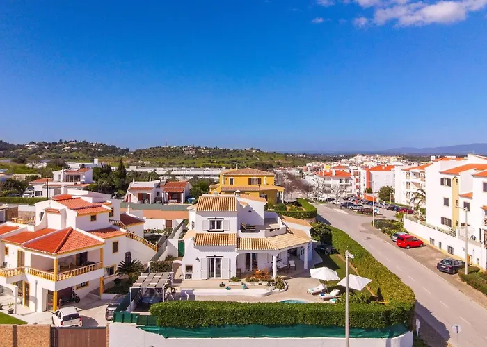 - Pool & Garden Villa